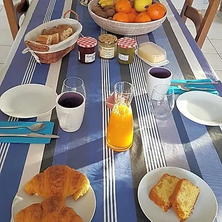 La Grange Du Born Bed & Breakfast